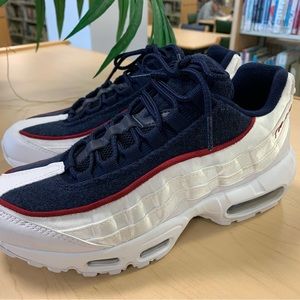 Nike Air Max 95 LX 'NSW AA1103 100 Sz 8 Casual Activewear Run Walk Orthopedic